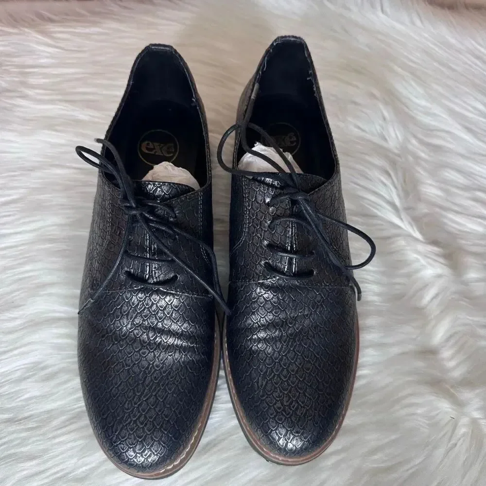 Exé Platform Loafers Metallic Black Scale Print Size 41